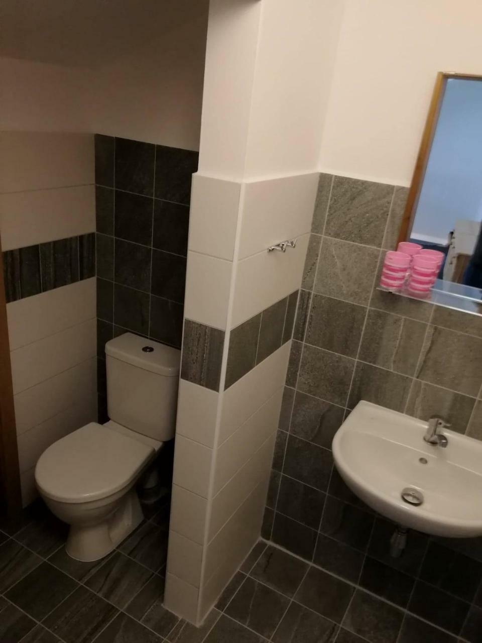 Apartman U Hippolyta Йндрихув Храдец Екстериор снимка